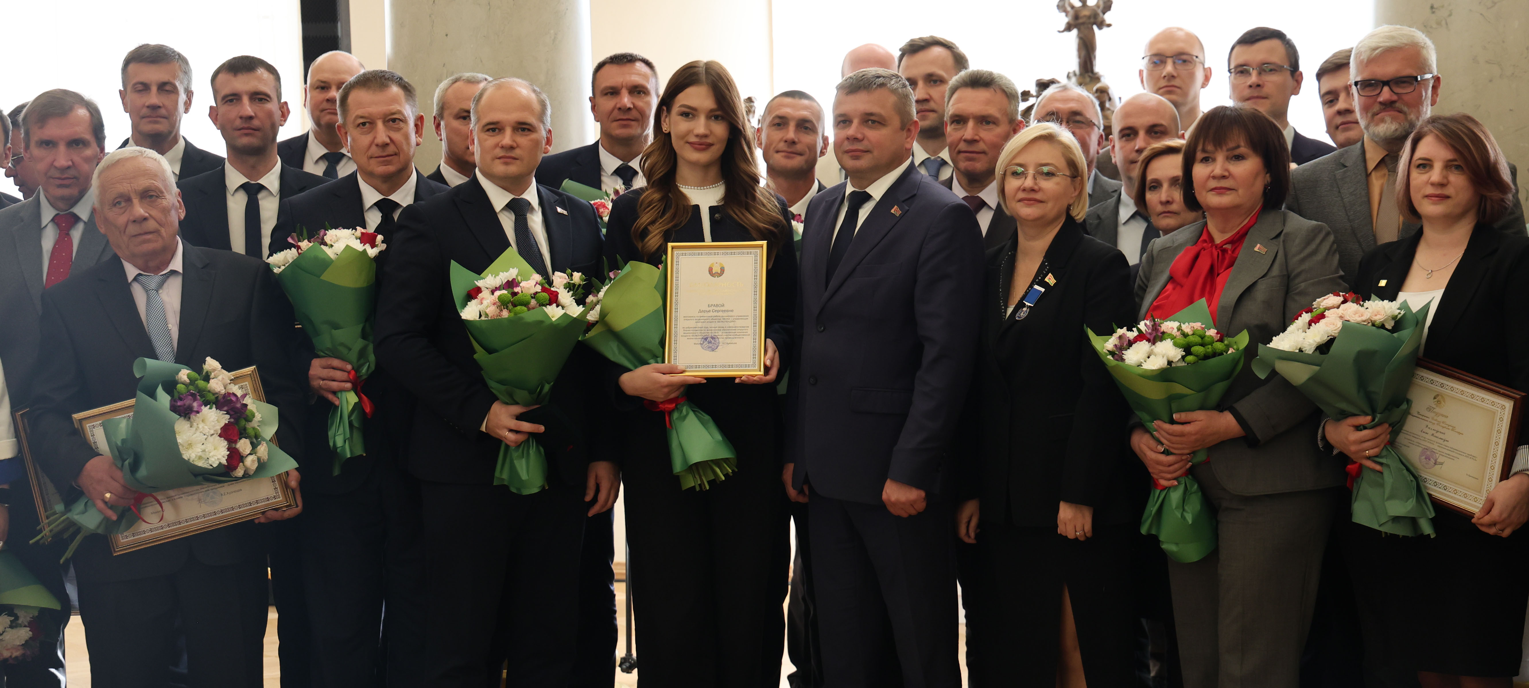 АВТОЗАВОДЦЫ УДОСТОЕНЫ НАГРАД НА ЦЕРЕМОНИИ ЧЕСТВОВАНИЯ ЛУЧШИХ РАБОТНИКОВ МИНПРОМА