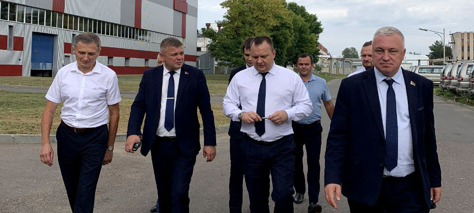 МИНИСТР ПРОМЫШЛЕННОСТИ РЕСПУБЛИКИ БЕЛАРУСЬ АНДРЕЙ КУЗНЕЦОВ ПОСЕТИЛ ОАО «БРЕСТМАШ»