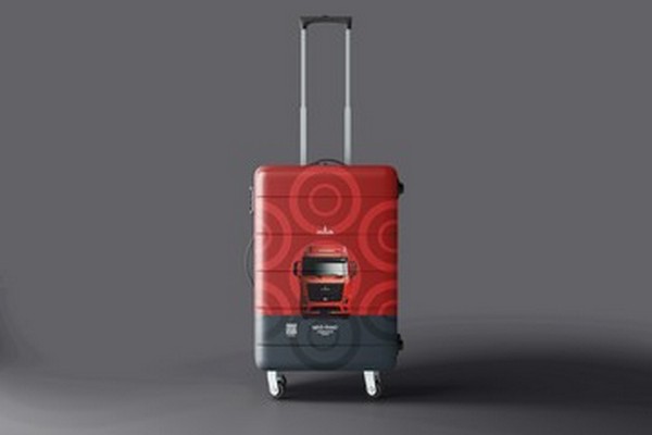 Чехол для чемодана 